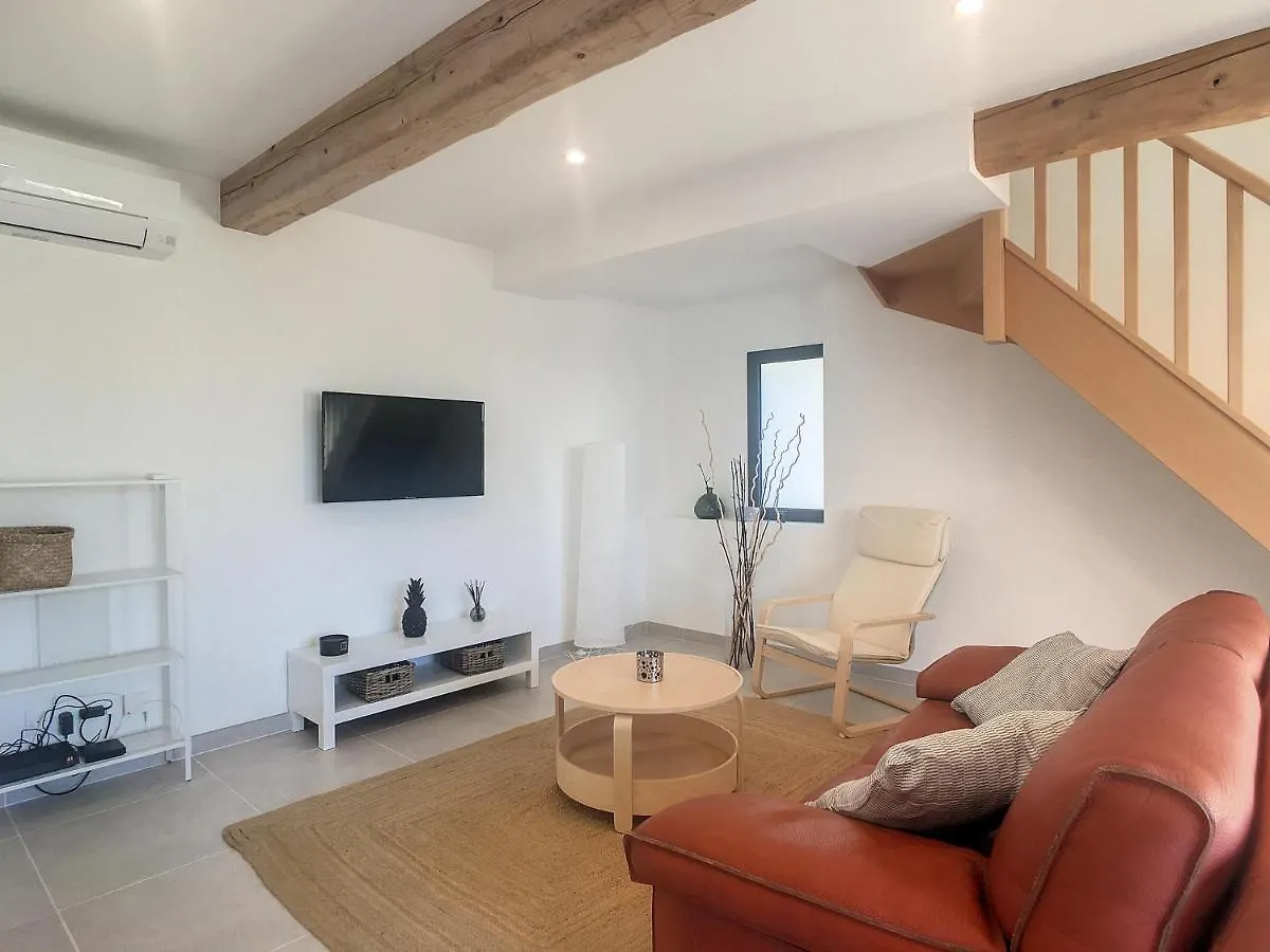 La Parenthese Maison T3 Au Calme Avec Parking Gratuit Les Pennes-Mirabeau 0*,  France